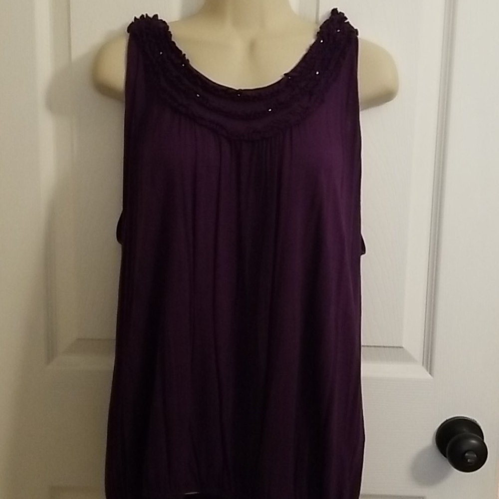 Judith NWOT Purple tank top with ruffles & beaded collar